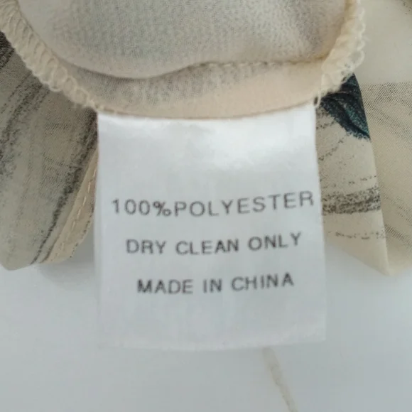 Hazel Vegan 100% Polyester Neutral Floral Leaf Romantic Top Tan L - Picture 7 of 7